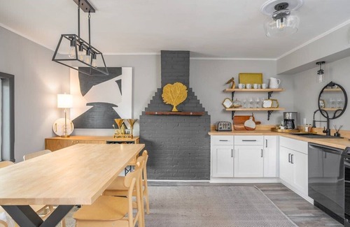 Tybee Island Apartment | Dolce Vita: 2 Bed/Bath Condo
