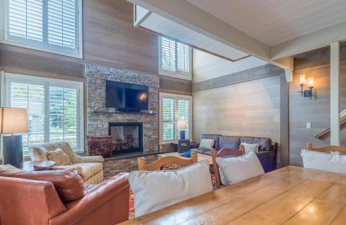 Elkhorn House | Dollar Meadows Condo 1368