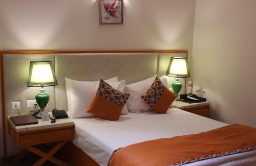 Chanasma Hotel | Dolphin Hotel