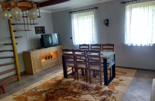 Krasnogruda Apartment | DOM NaD JEZIOREM