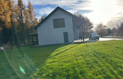 gmina Ostrow Lubelski House | Dom pośród lasu .