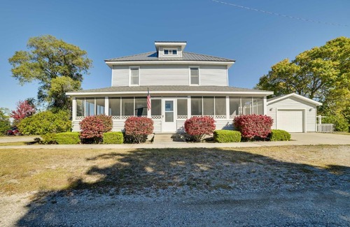 Rogers City House | Dom Rodzinny Lakeview Getaway - Walk to Lake Huron
