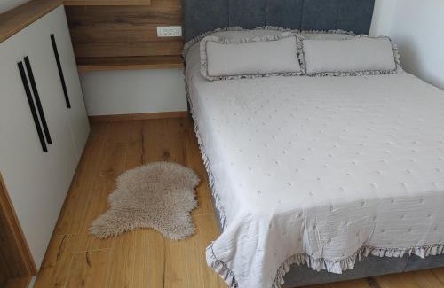 Predjama House | Domačija Blaževc