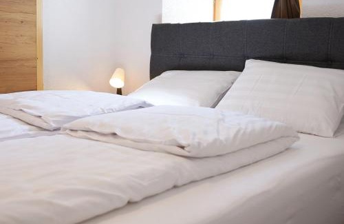 Praprotna Polica Apartment | Domačija Kveder
