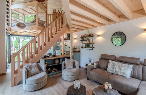 Biron House | Domain with wellness and private garden park