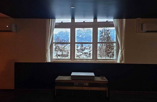 Echinghen House | Domaine Caloin - Cinema