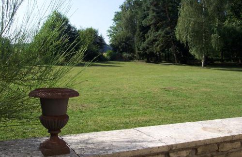 Viarmes Bed & Breakfast | Domaine de Beauvilliers
