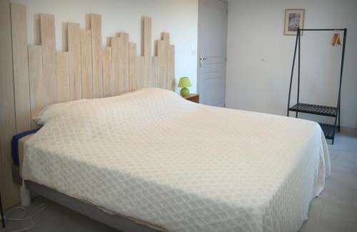 Roquefort-des-Corbieres Bed & Breakfast | Domaine de la Clotte