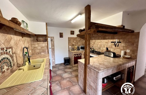 Villardonnel House | Domaine de La Calm: In a nature park with breathtaking views of the Pyrenees