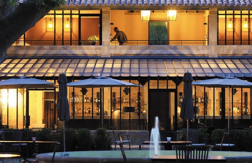 Les Baux-de-Provence Hotel | Domaine de Manville