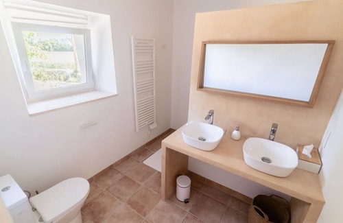 Saint-Martin-Lalande Bed & Breakfast | Domaine des Périès