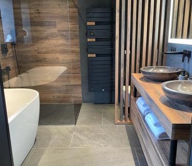 Saint-Savin Villa | Domaine des Oliviers