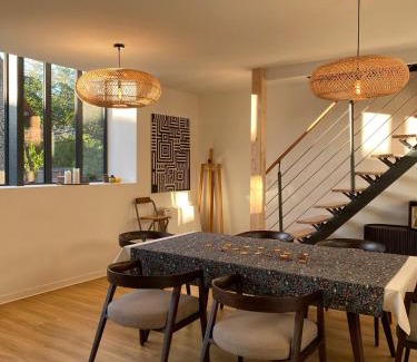 Droue-sur-Drouette House | Domaine des Pousses, gîte au coeur d'un village de campagne