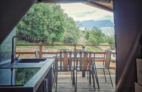 Ucciani House | Domaine l Alba Scelta