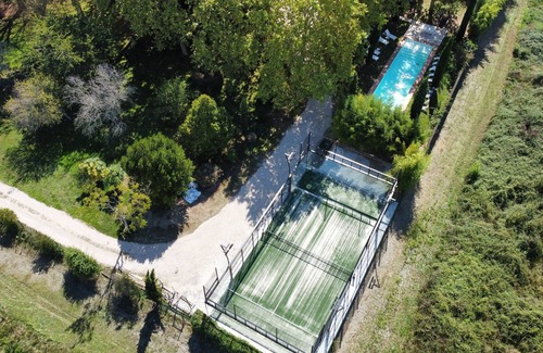Saint-Elix-le-Chateau House | Domaine Pour 25 Personnes Avec Grande Salle, Parc Arboré, Piscine, spa et Padel