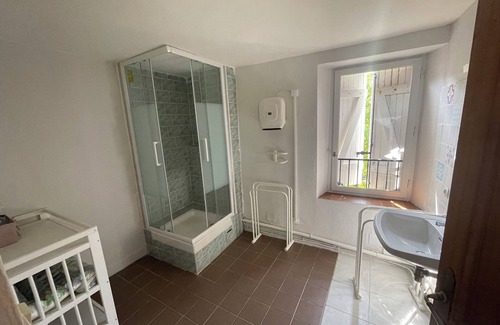 Lunas Bed & Breakfast | Domaine Soala, group gite