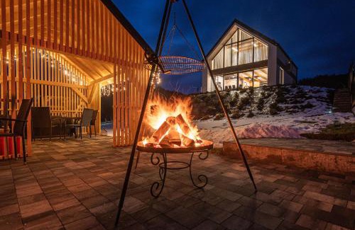 Ujsoy Villa | Domek w Górach Blask Beskidu- Sauna, Jacuzzi, Balia w Cenie