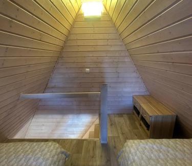 Pokrzywna House | Domek w Górach Opawskich nad Złotym Potokiem nr 2A