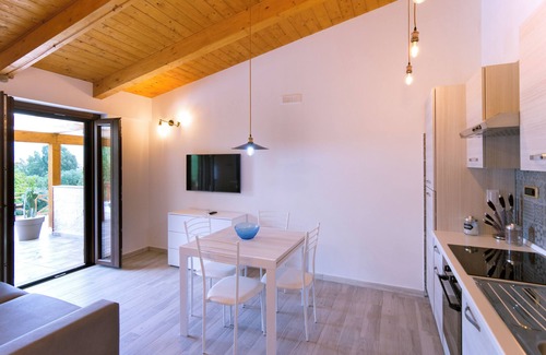 Marina di Casal Velino Apartment | Dominella - Apartment with Pool in Cilento