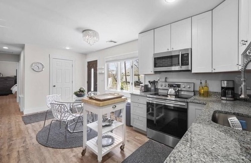 Yorktown Heights House | DOMIR Yorktown stay