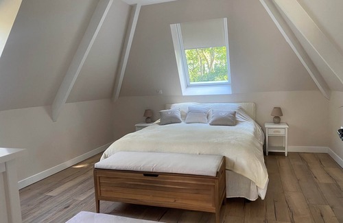 Lamonzie-Montastruc House | Domitille Deluxe Room Garden View