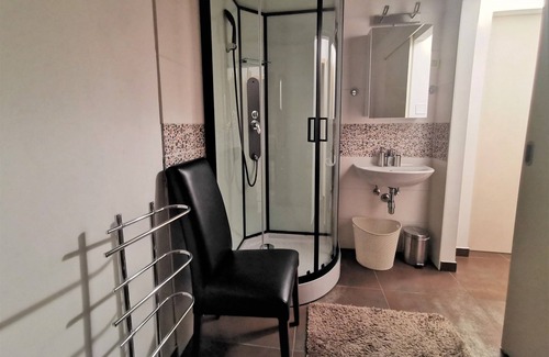 Medvode Apartment | DOMOVOJ, Luxury apartment, private entrance, sauna, terrace, near Ljubljana