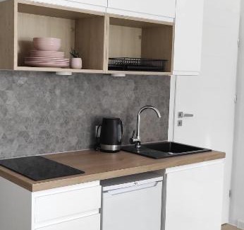 Lgin Apartment | Domowa- Restauracja i Pokoje