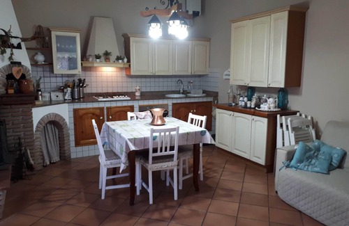 Isola Sacra Apartment | Domus Claudio Garden