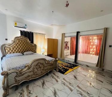 Kumasi House | Dona's Residence