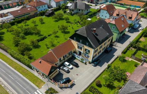Weissenkirchen in der Wachau Hotel | Donauhof - Hotel garni