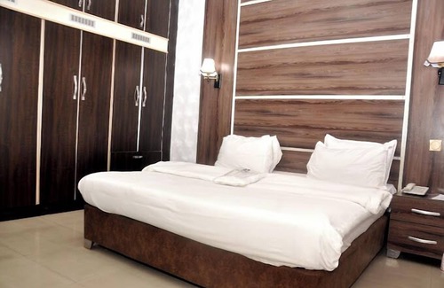 Biogbolo Hotel | Doncont Homes and Apartments