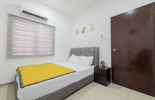 Taman Kota Laksamana House | DonDonDonny House 3Br Near Jonker@Heritage(9pax)