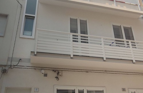 Donnalucata Apartment | Donna Beatrice AmMare beach house