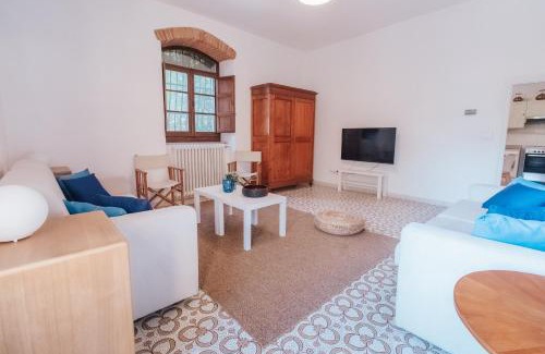 Puliciano House | DONNA LAURA - Holiday Home