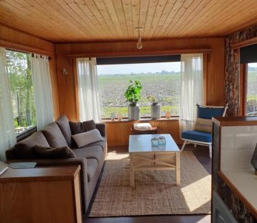 Sint Jacobiparochie Ski Chalet | Donnas Place
