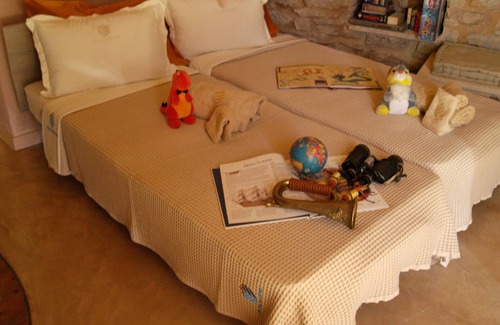 Kithira House | DonQuihotel Chalet