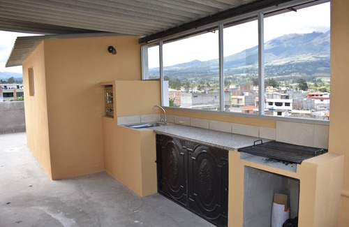 Cotacachi Condo | Donwtown Condo with Rooftop Terrace - "Casa Marano' - 'The Peguche' (4)