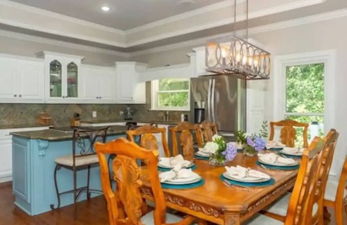 Titus House | Doodle Days at Lake Jordan Sleeps 18 with a Pool!n