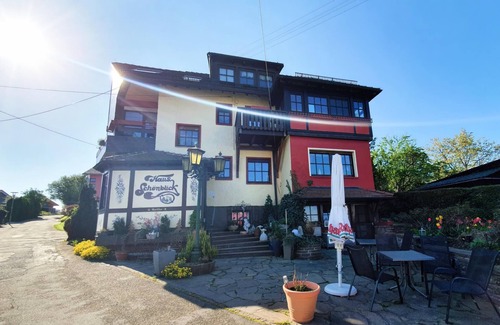 Rotensol Apartment | Doppelzimmer Landhotel Schönblick mit Balkon 17