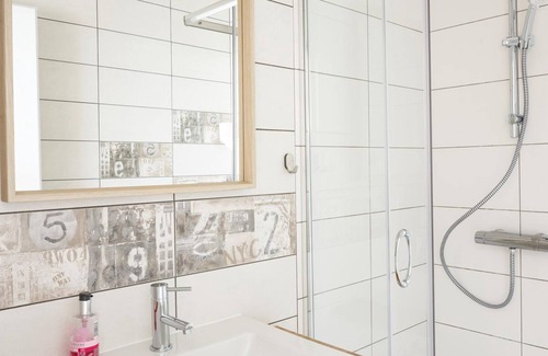 Morbisch am See Cottage | Doppelzimmer mit Balkon Seeseite - Pension Laubenhof