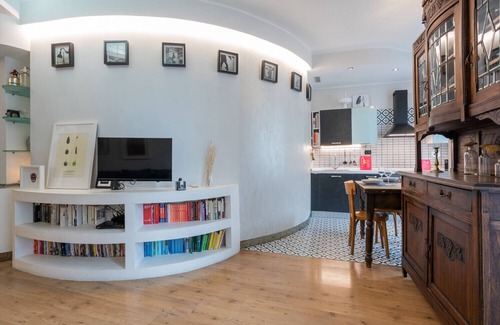 Borgo Dora Apartment | Dora Apartment by Wonderful Italy