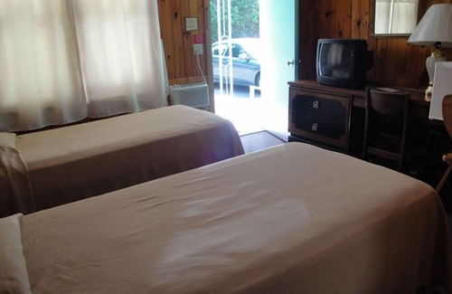 Lake George Hotel | Doray Motel