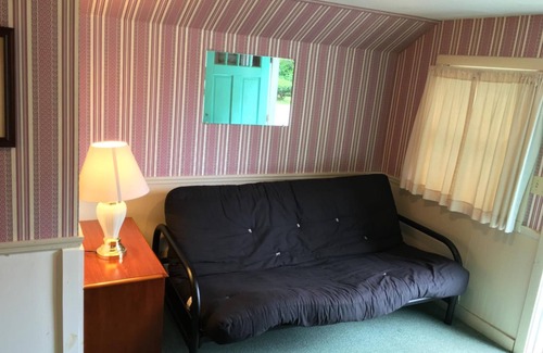 Lake George Hotel | Doray Motel