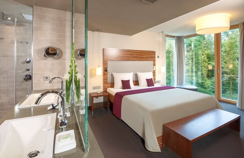St. Georgen-Nord Hotel | Dorint Thermenhotel Freiburg