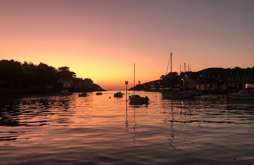 Pleneuf-Val-Andre Boat Rental | Dormez sur Leau