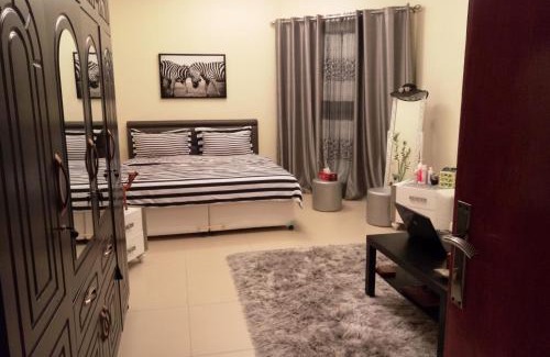 Sharjah Apartment | Dormitory Room for Family or Group of Travelers