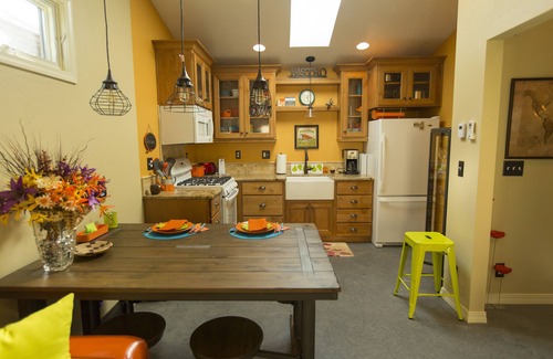 East End Cottage | Dorothy's East End 1 Bd/1 Ba Perfect For 1 or 2 Travelers