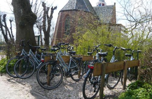 Pieterburen Bed & Breakfast | Dorpslogement Pieterburen