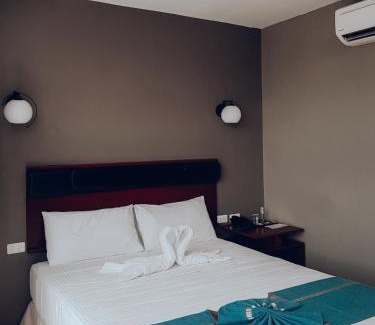 Talisay Hotel | Dosi Hotel PH