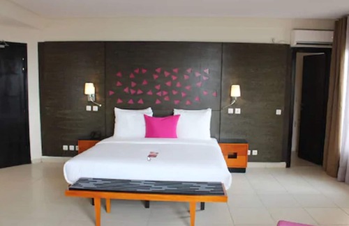 Akwa II Hotel | Douala Design Hotel